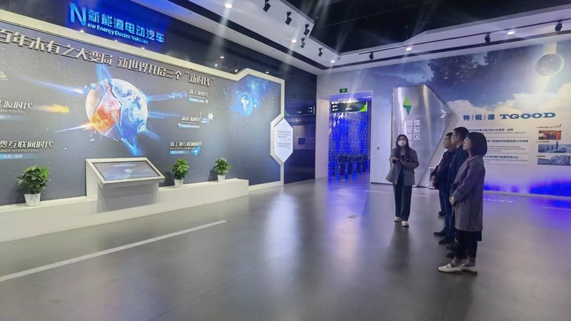 光伏组件功率衰减质保标准：揭秘光伏电站的稳定运行保障